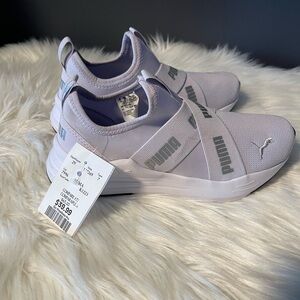 ⭐️TAKE 50% OFF⭐️ NWT puma sneakers